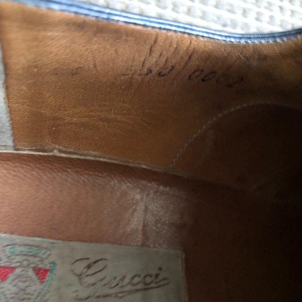 Gucci Men's Vintage  Black Leather Oxfords - Picture 13 of 15